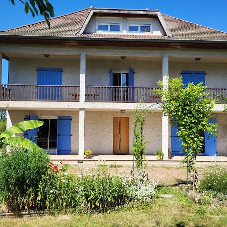 LOU GRAOU CHEPRE gîte d'étape Chandon Esterno foto