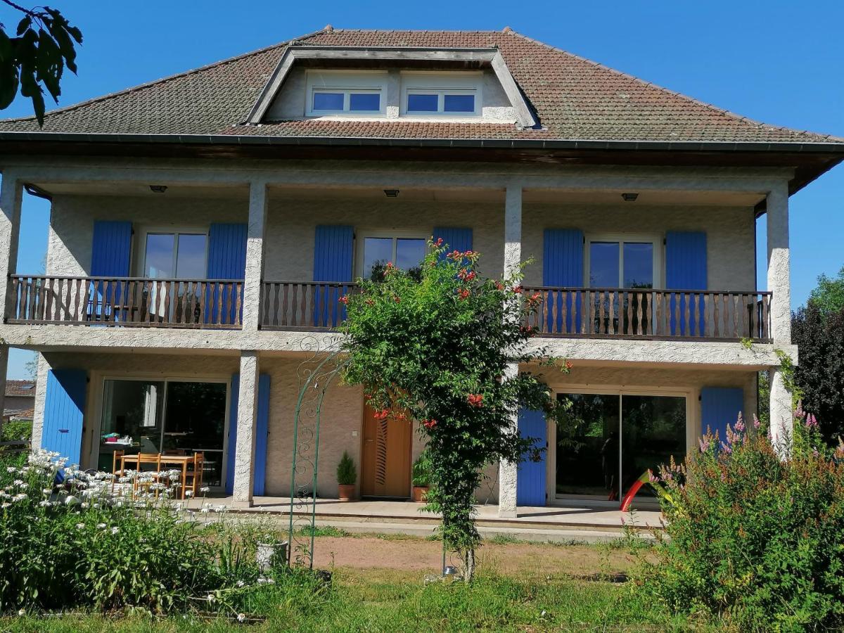 LOU GRAOU CHEPRE gîte d'étape Chandon Esterno foto