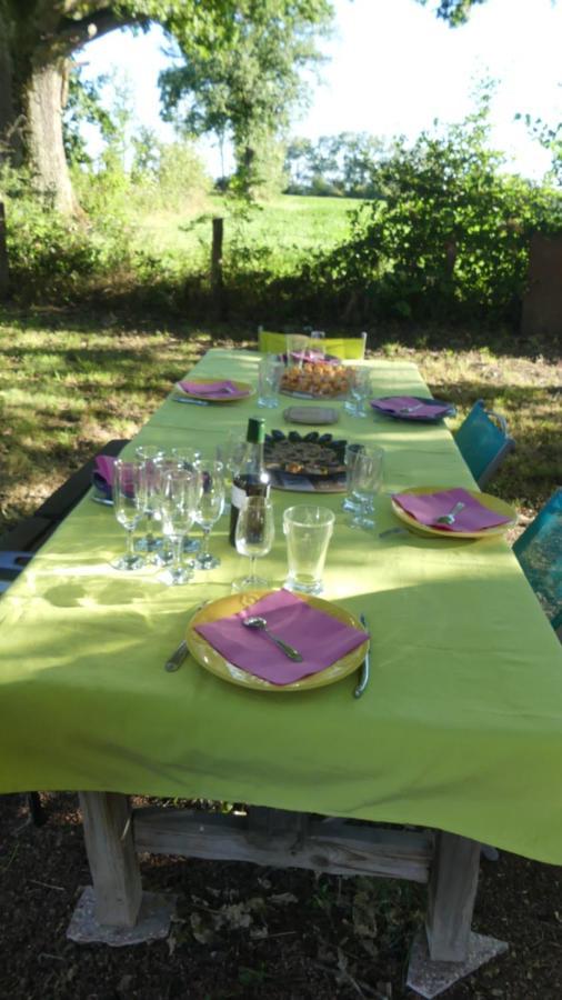 LOU GRAOU CHEPRE gîte d'étape Chandon Esterno foto