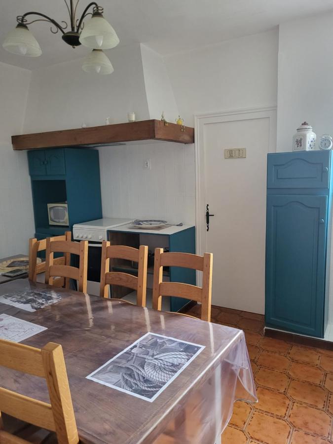 LOU GRAOU CHEPRE gîte d'étape Chandon Esterno foto